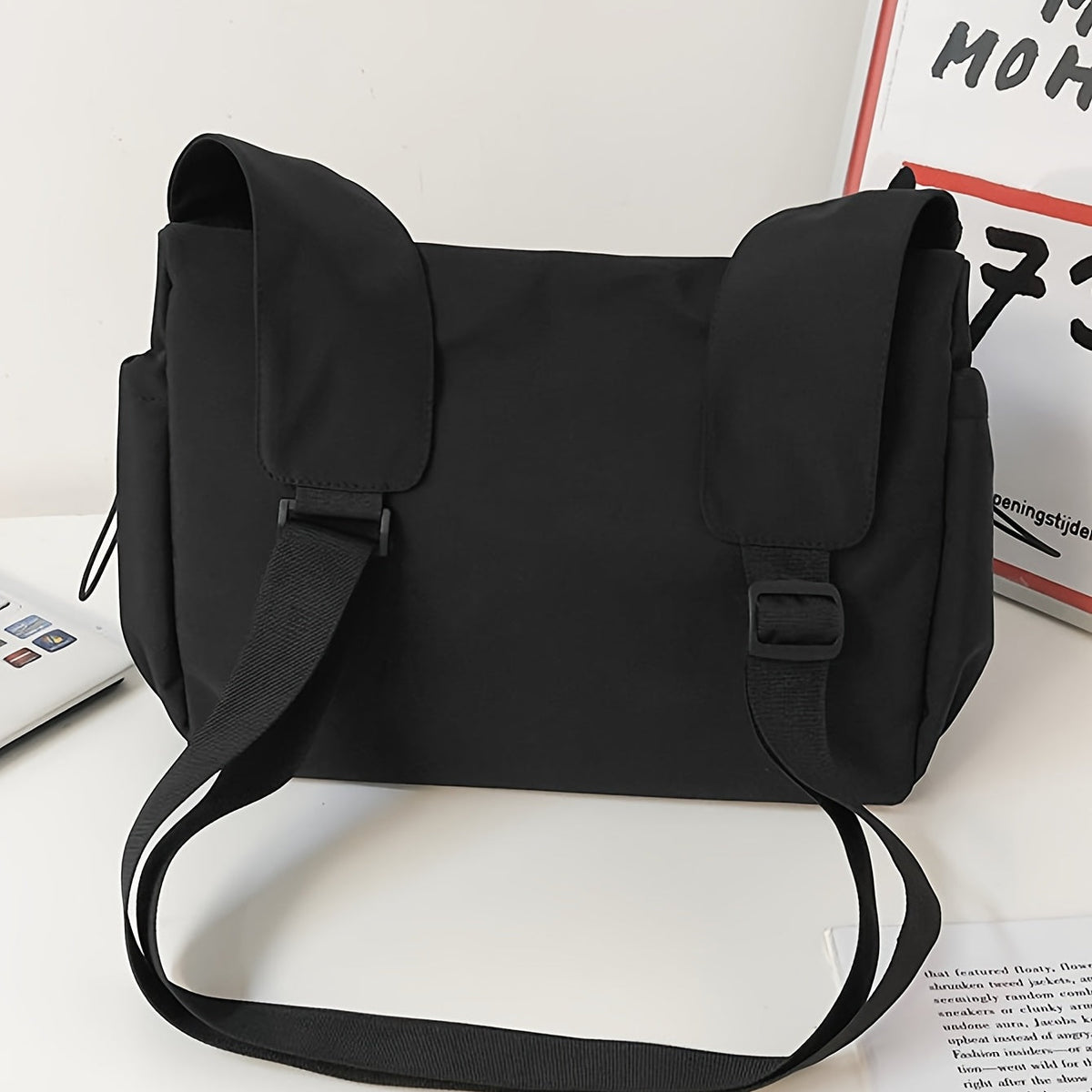 LoungeYard | UrbanLiner Nylon Messengerbag – Black Shoulder Bag with Zipper for Daily Use — product view 4