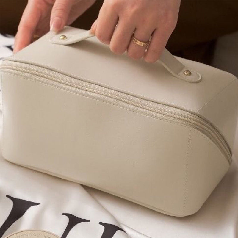 Portable travel cosmetic bag made of PU | LoungeYard — product view 5