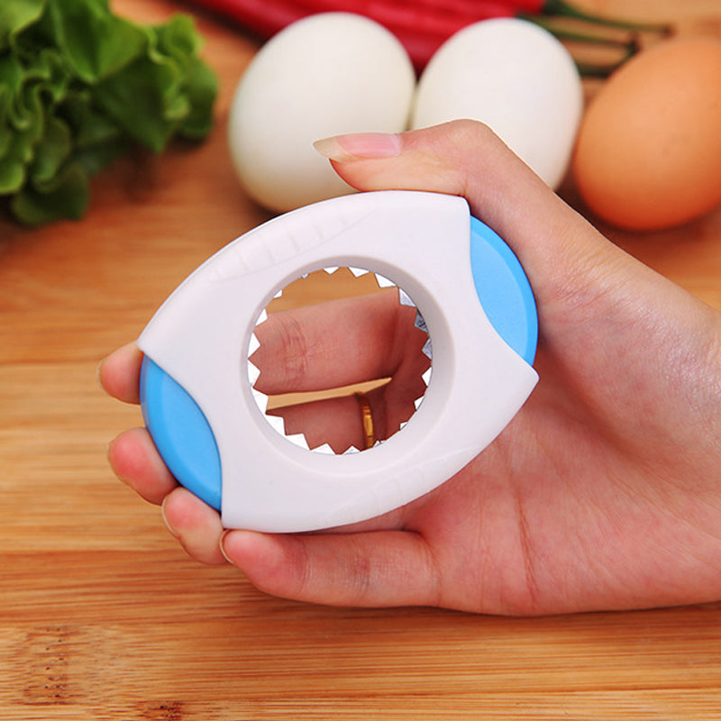 LoungeYard | Egg shell opener — product view 4