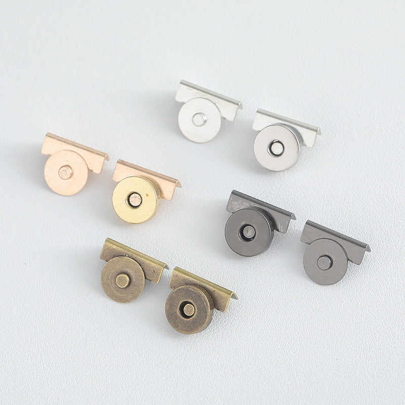 LoungeYard | Metal seamless magnetic buckle — product view 2