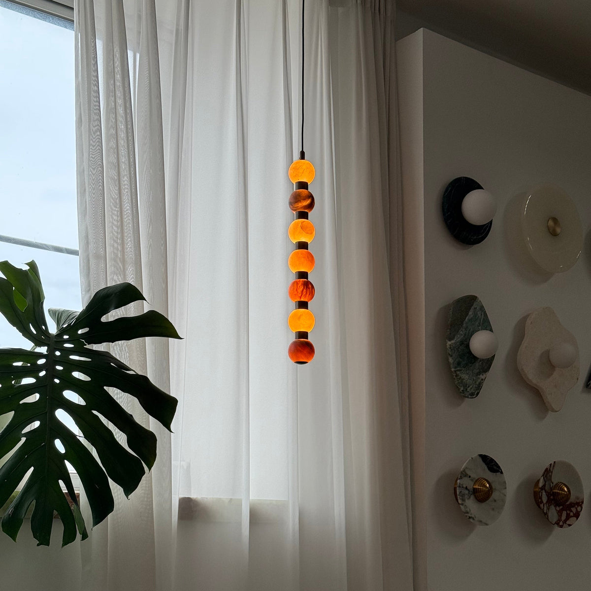 Perle Alabaster Pendant Lamp — product view 4