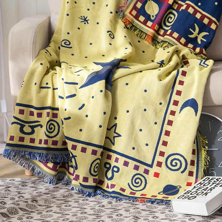 Decorative Throw Blanket — product view 3