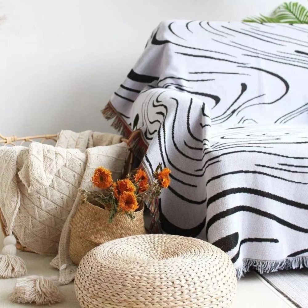 LoungeYard | Marble Woven Throw Blanket — product view 1