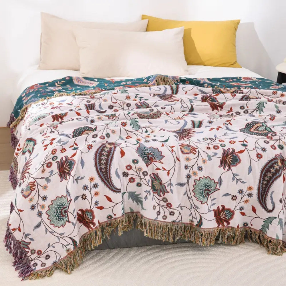 LoungeYard | Liora Vintage Reversible Soft Blanket — product view 6