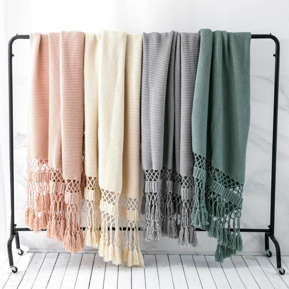 LoungeYard | Snug Knit Woven Tassel Blanket — product view 4