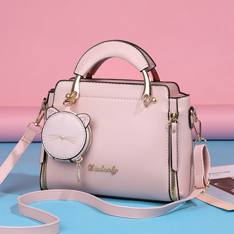 LoungeYard | Versatile bag for women with cute kitten organizer — product view 1