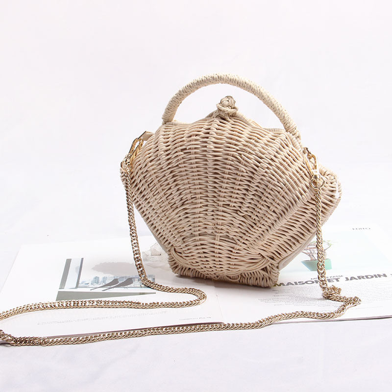 Handcrafted beach bag with organic design LoungeYard — product view 6