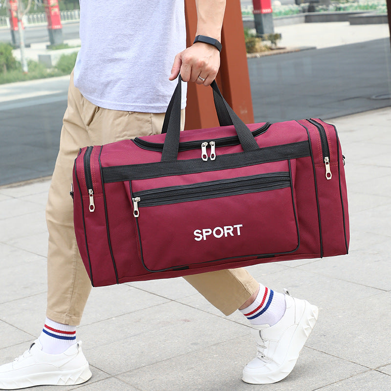 Sporty travel bag with sturdy design and multiple compartments LoungeYard — product view 2