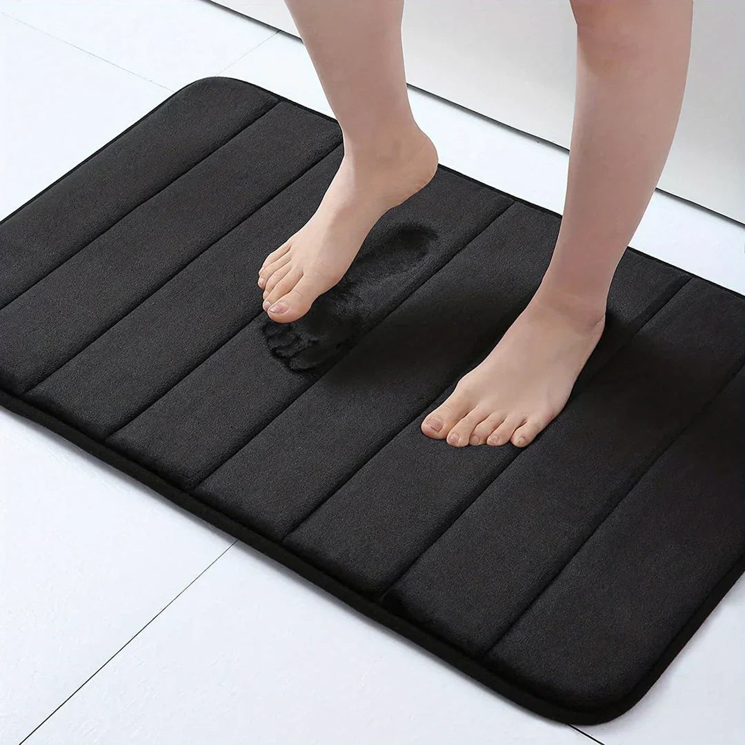 LoungeYard | Premium Non-Slip Bath Mat — product view 2