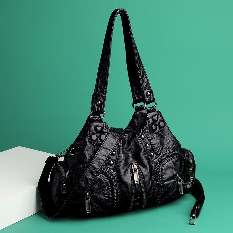 LoungeYard | Handbag made of soft leather — product view 3