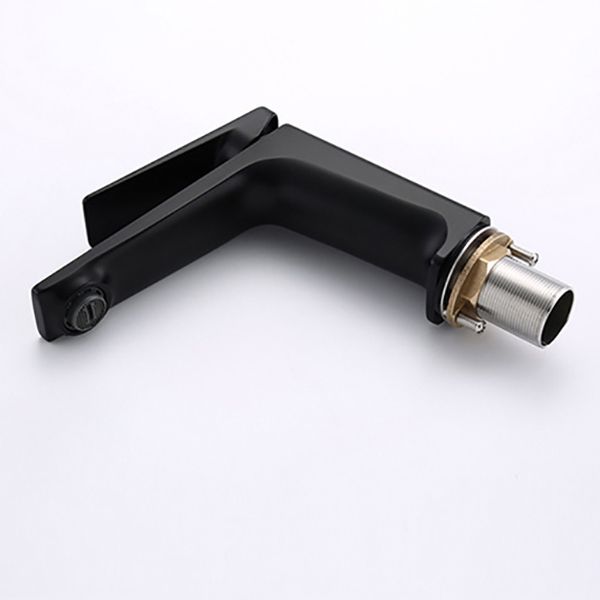 LoungeYard | Modern centerset bathroom faucet Solid color copper faucet for the bathroom — product view 2