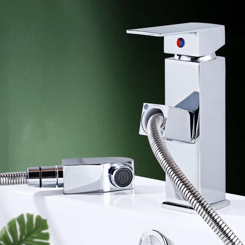 LoungeYard | Modern Pull-Out Single-Handle Faucet Bathroom Sink Faucet — product view 7