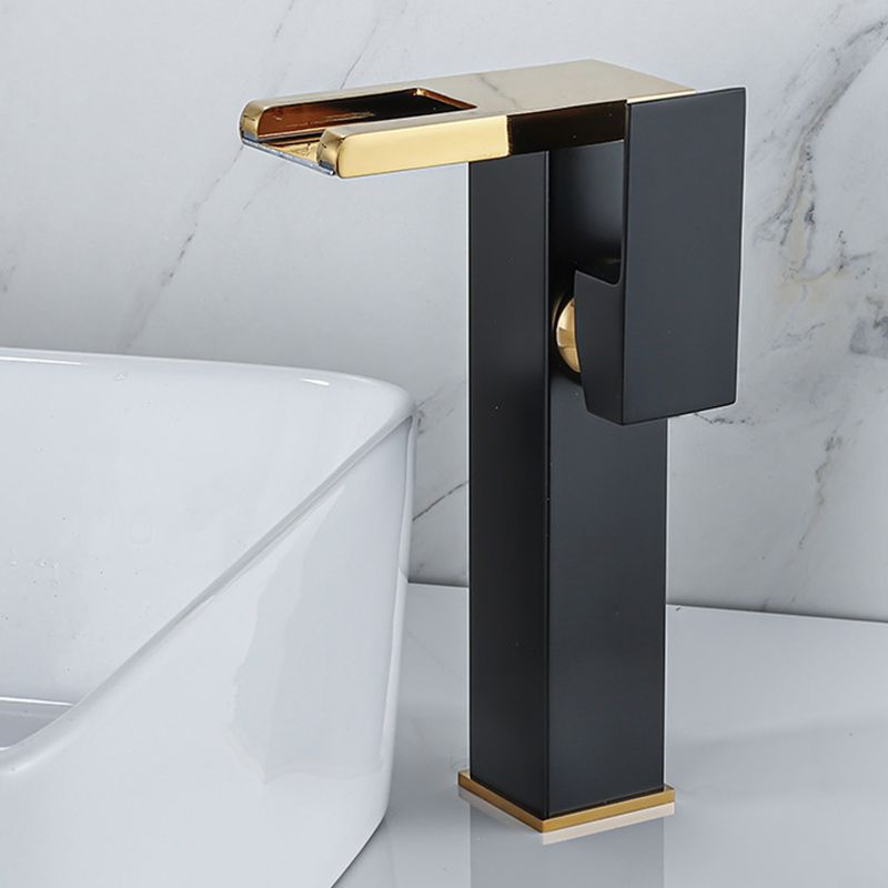 LoungeYard | Contemporary Sink Faucet Solid Color Low Arc Bathroom Sink Faucet — product view 4