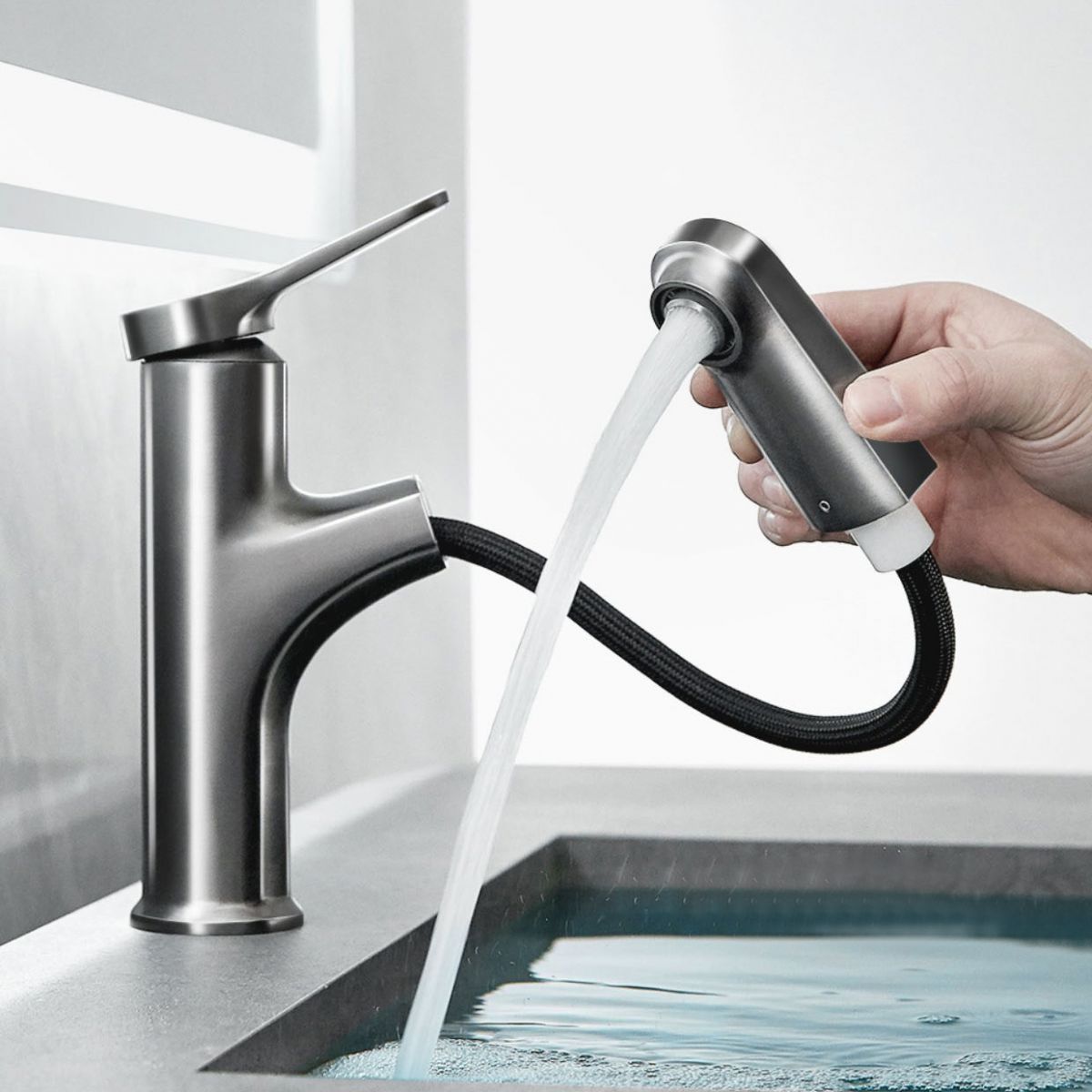 LoungeYard | Contemporary Bath Faucet Brass Lever Handle Pull-Out Sink Faucet — product view 4