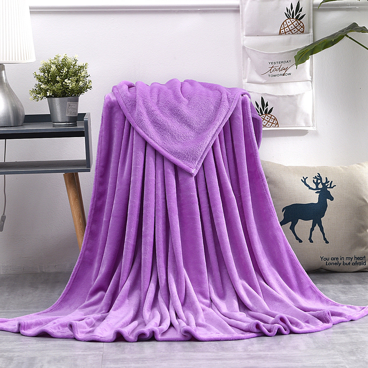Women Fleece Blanket LoungeYard — product view 4