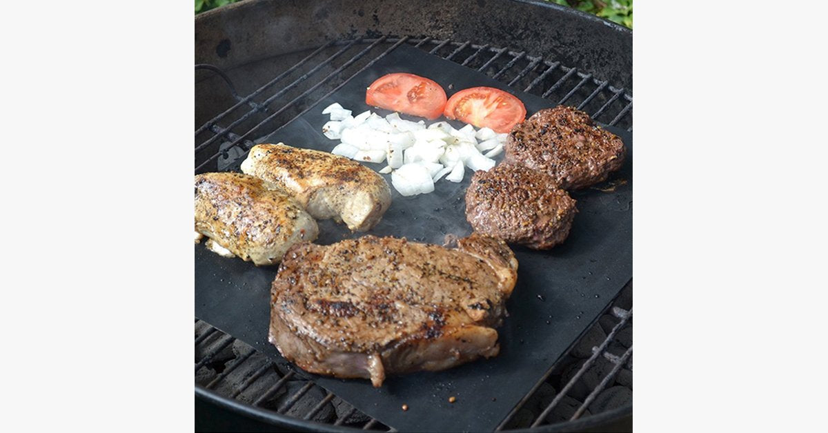 LoungeYard | BBQ Grill Mats — product view 2