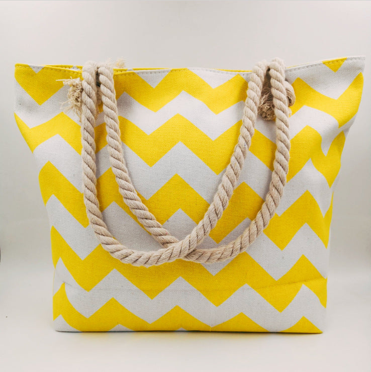 Large shopping bag with modern zigzag design LoungeYard — product view 6