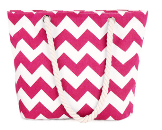 Large shopping bag with modern zigzag design LoungeYard — product view 7