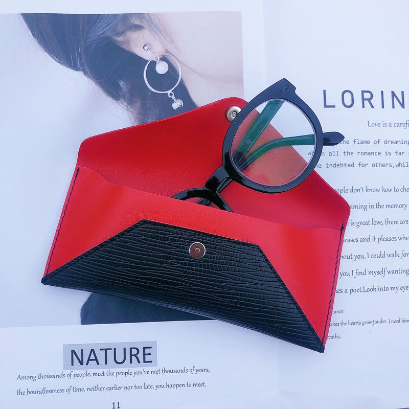 Chic Leather Wallet LoungeYard — product view 1