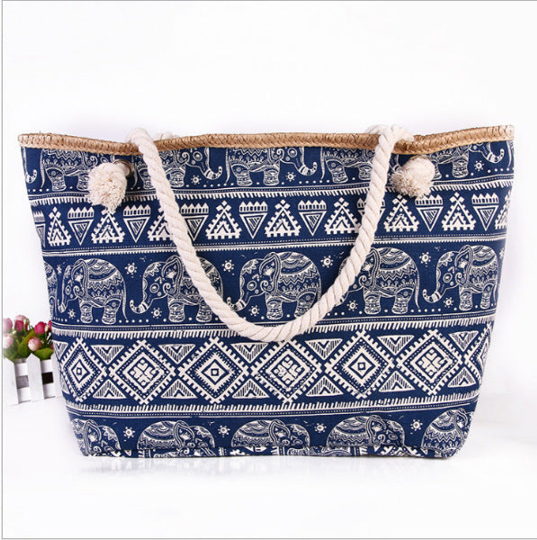 Practical and Stylish Beach Bag LoungeYard — product view 2