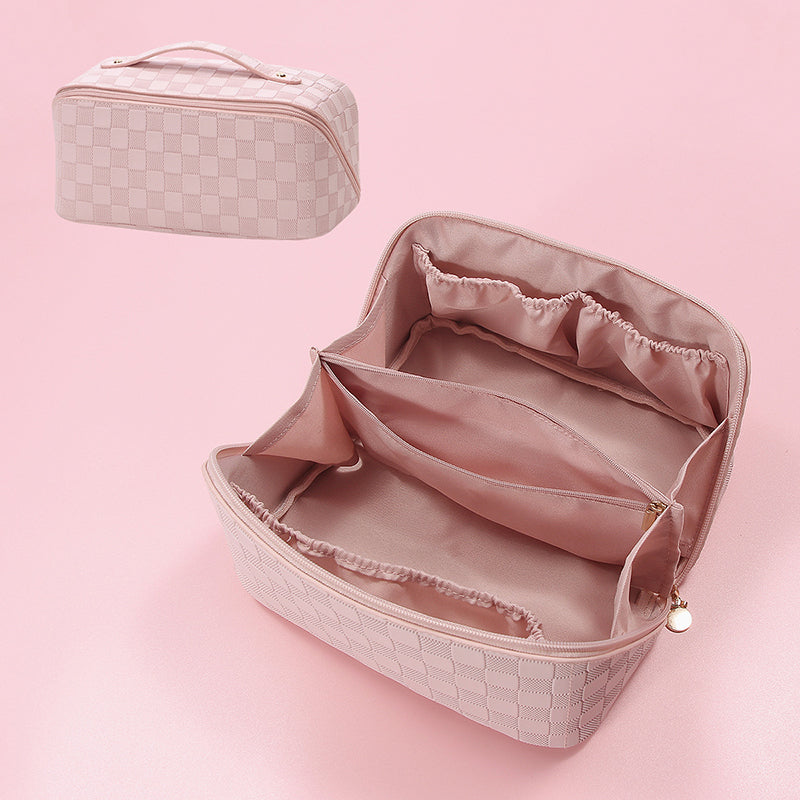 LoungeYard | Vintage Pattern Handheld Makeup Bag — product view 1