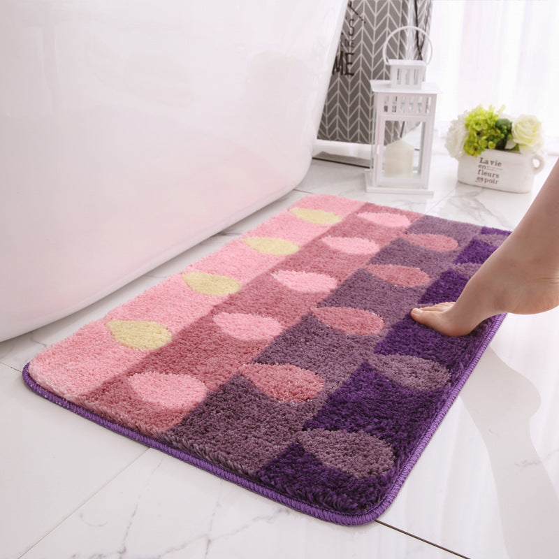 Plush Geometric Pattern Bath Mat — product view 3