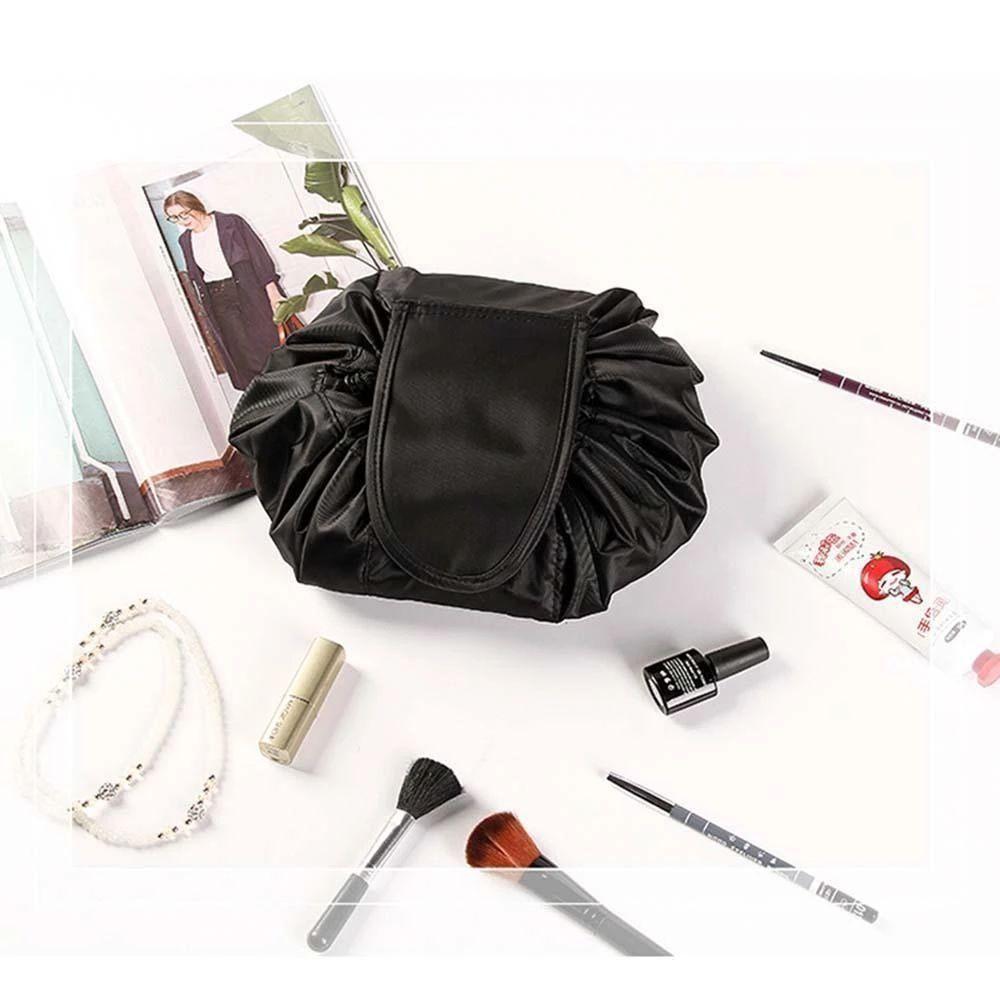 LoungeYard | Portable Magic Lazy Cosmetic Bag — product view 2