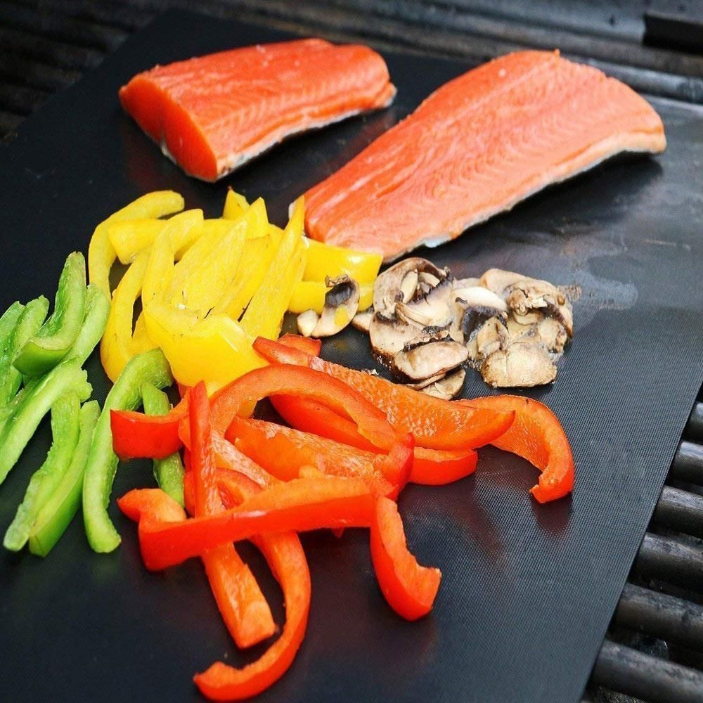 LoungeYard | Non-stick BBQ grill mat — product view 6
