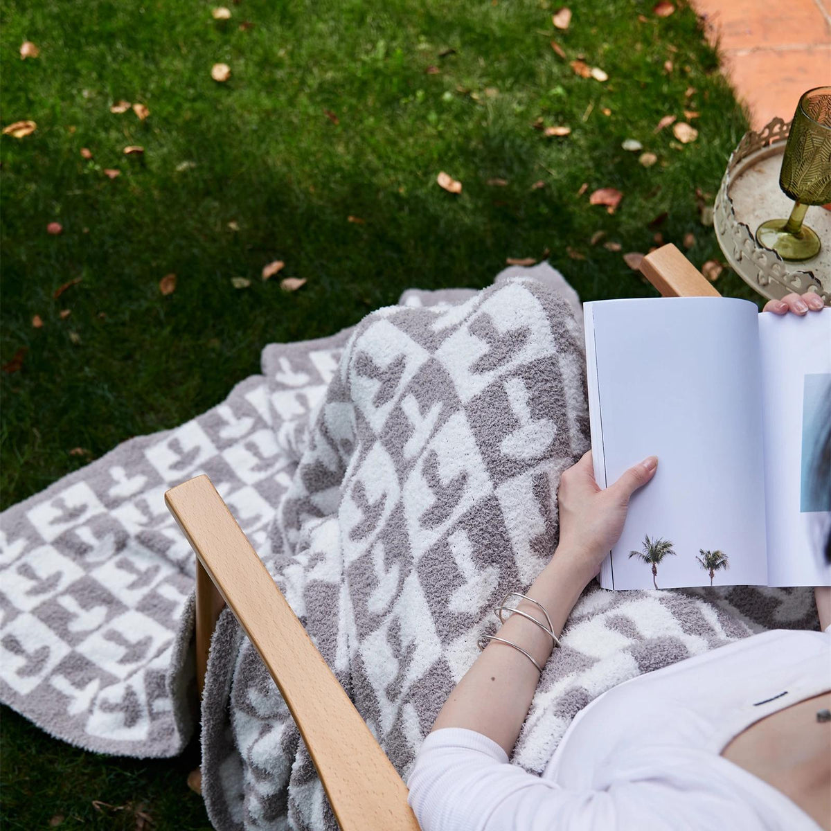 LoungeYard | Cozy Two Color Checkerboard Plaid Knitted Throw Blanket — product view 5
