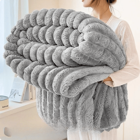 LoungeYard | SnuggliSense — Warmth that deeply cares for you and never lets go — product view 6
