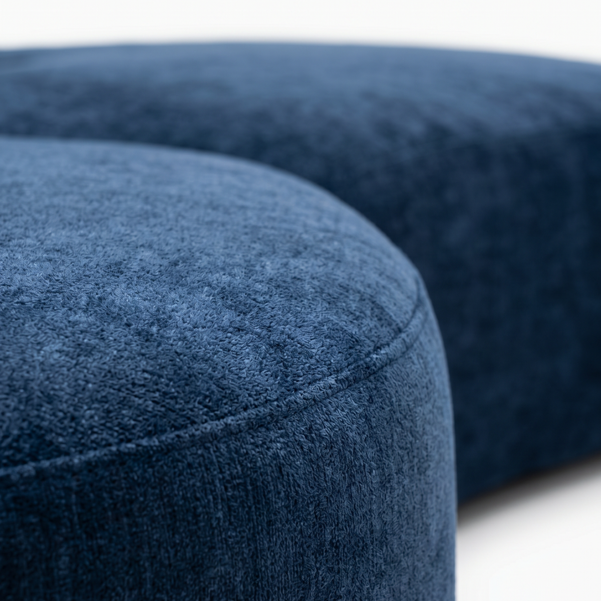 Casia Sculptural Wave Lounge Sofa — product view 5