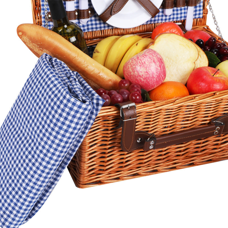 Women’s picnic basket with integrated dish set and thermal insulating elements LoungeYard — product view 3