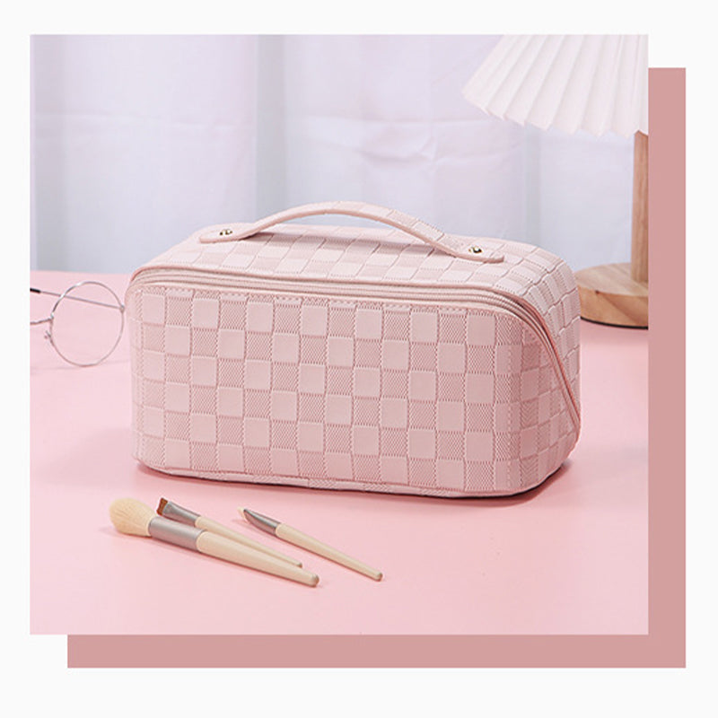 LoungeYard | Vintage Pattern Handheld Makeup Bag — product view 6