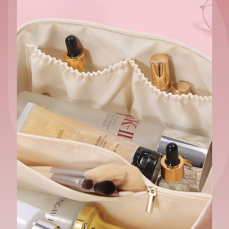 LoungeYard | Vintage Pattern Handheld Makeup Bag — product view 5