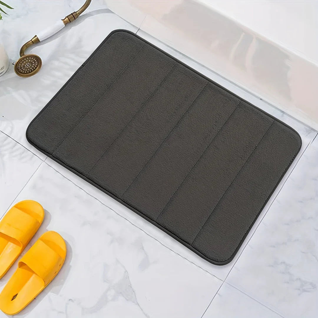LoungeYard | Premium Non-Slip Bath Mat — product view 1