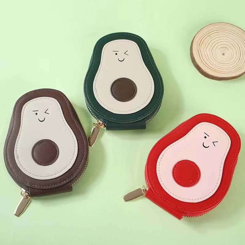 LoungeYard | Avocado-shaped multifunctional card holder — product view 3
