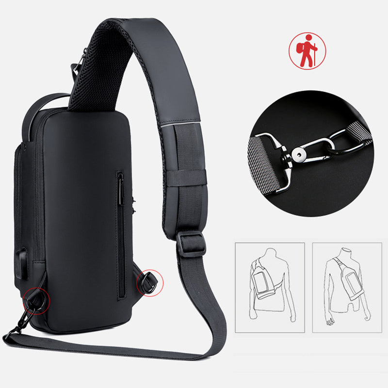 LoungeYard | Theft-proof shoulder bag with USB charging port — product view 4
