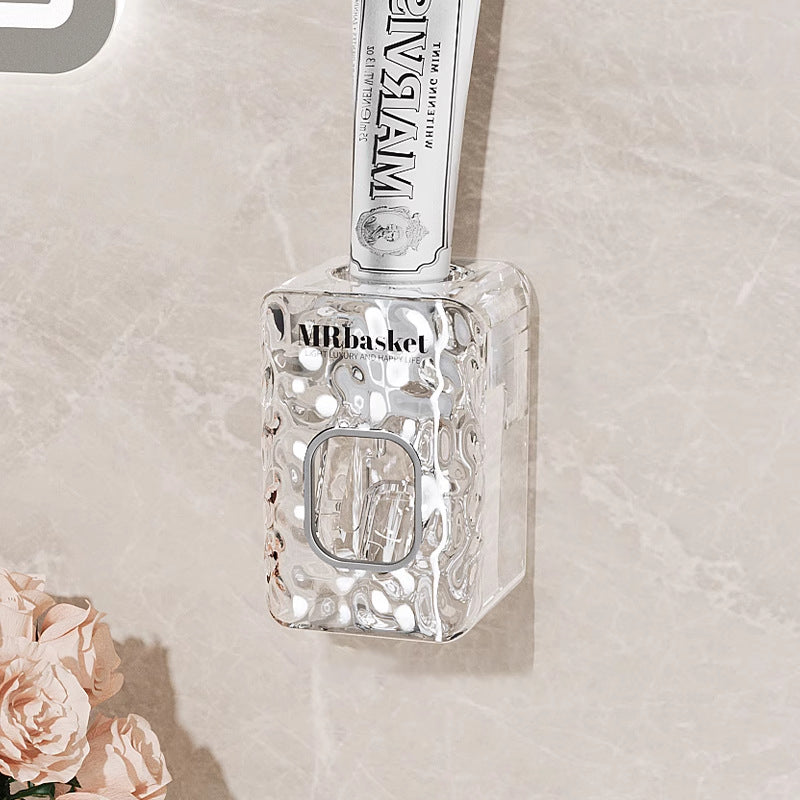 LoungeYard | Mouthwash cup / Toothpaste squeezer — product view 2