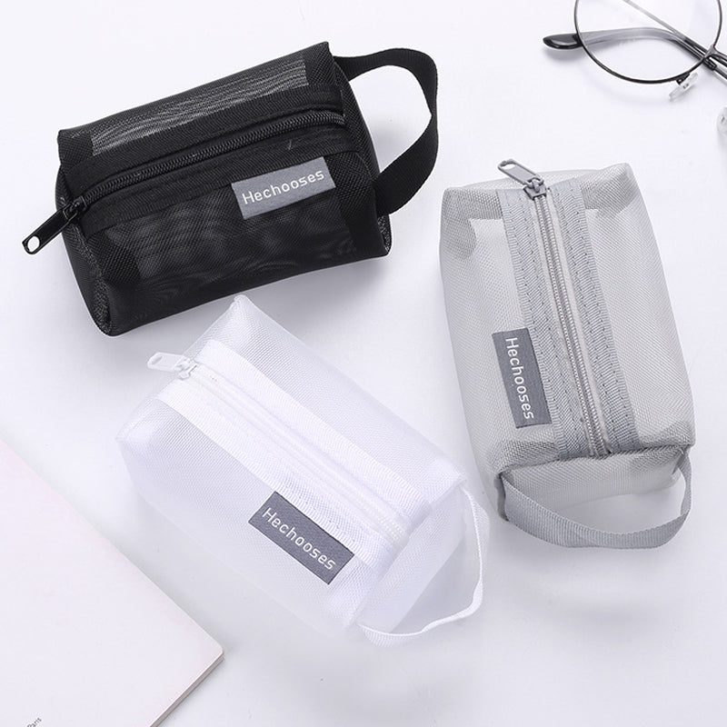 LoungeYard | Square Mesh Coin Purse — product view 4