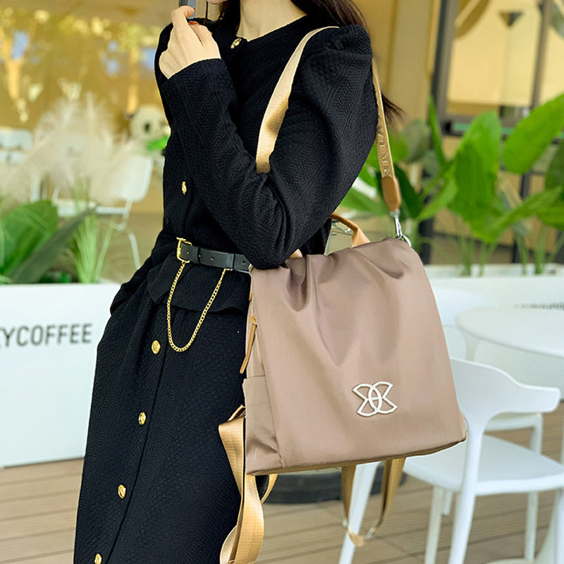 LoungeYard | Theft-Proof Multipurpose Bag — product view 3