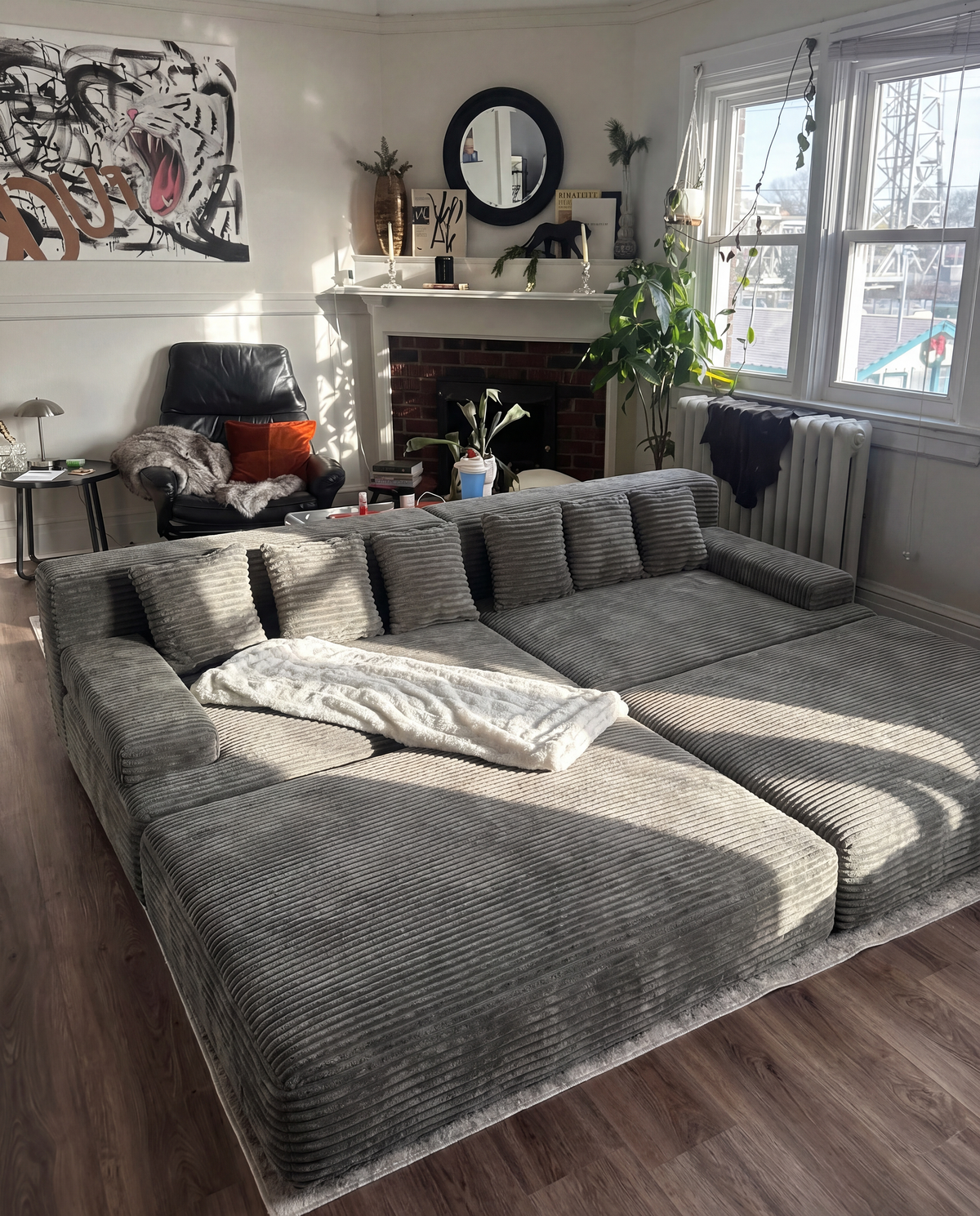 Lune Corduroy Horizon Sectional Sofa — product view 2