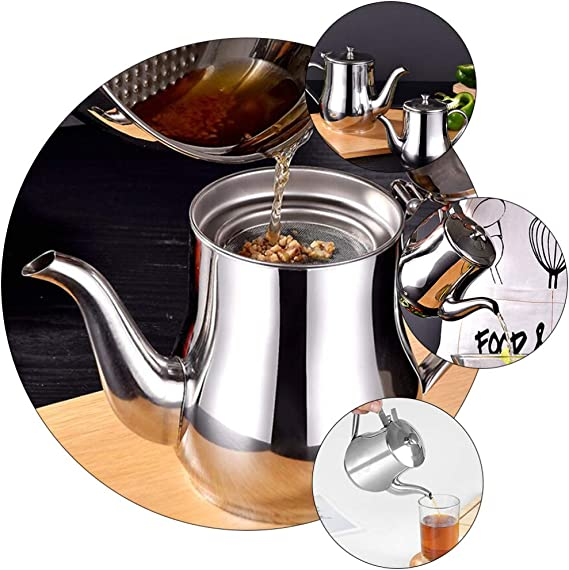 LoungeYard | Oil filter jug in stainless steel — product view 1