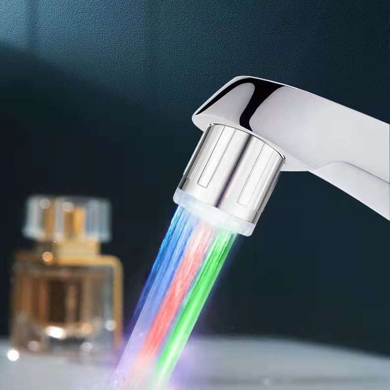 LoungeYard | Temperature Controlled Colour Changing Taps — product view 1