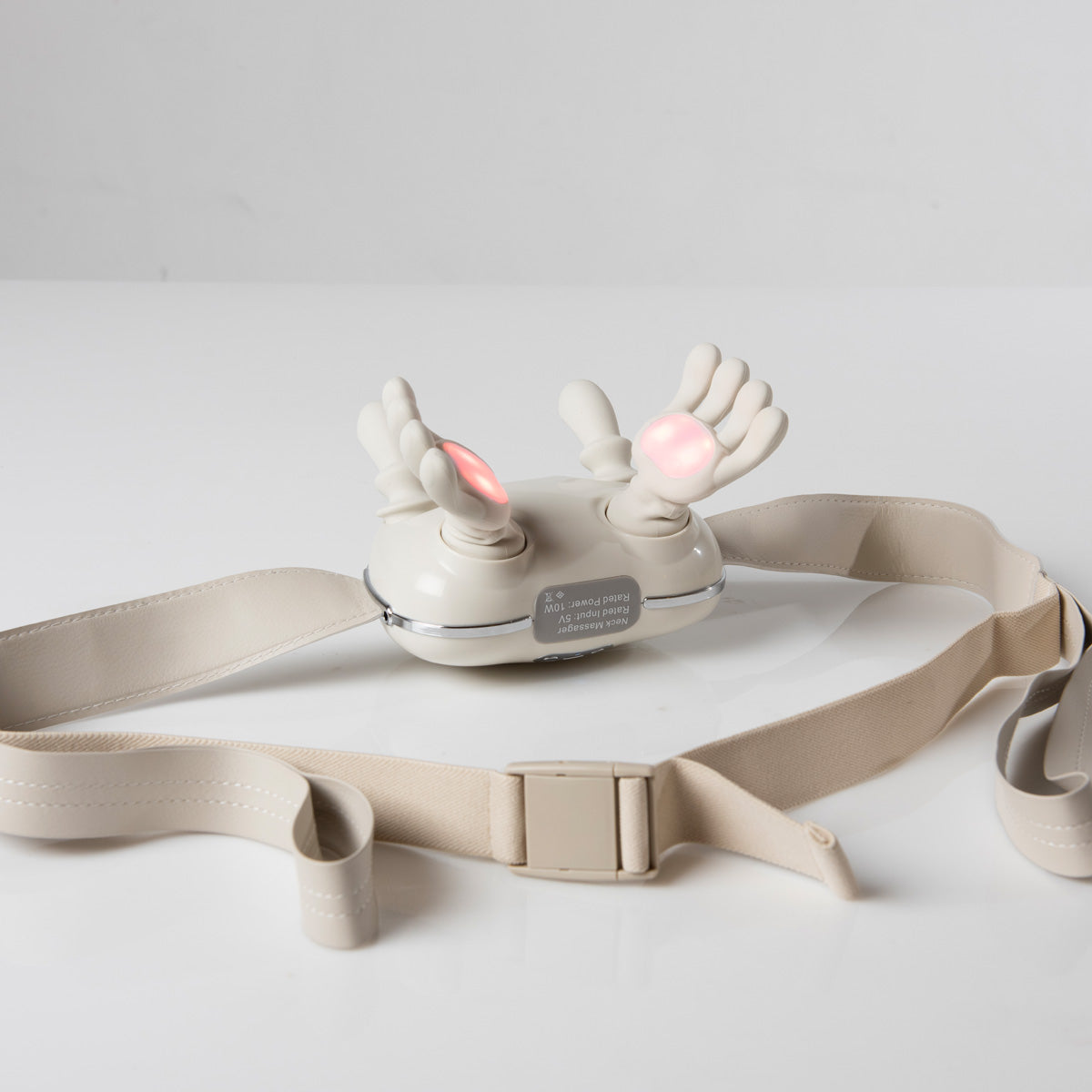 Hand Simulating Heated Shiatsu Massager — product view 2