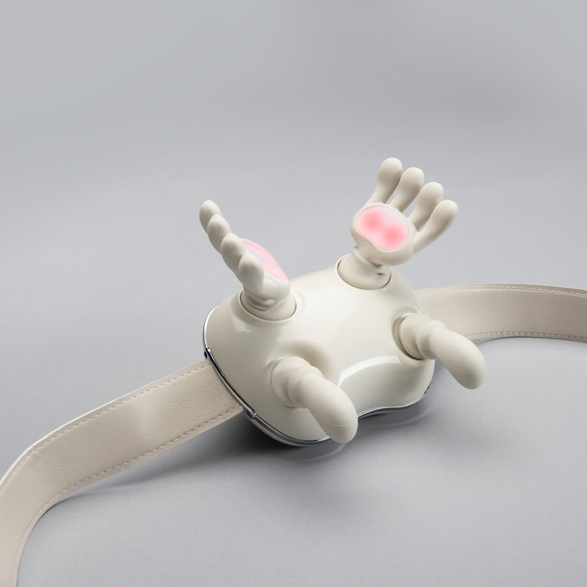 Hand Simulating Heated Shiatsu Massager — product view 1