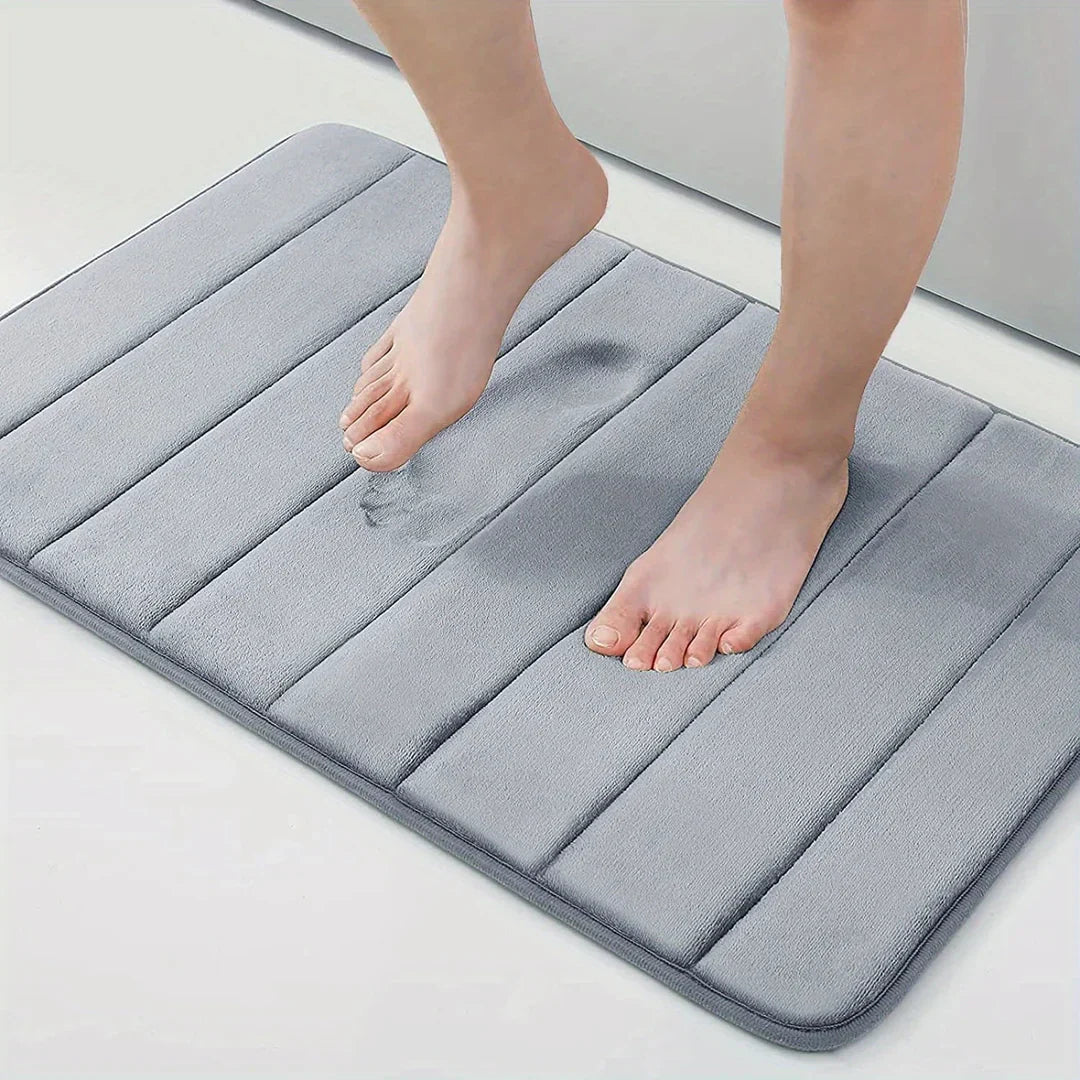 LoungeYard | Premium Non-Slip Bath Mat — product view 4