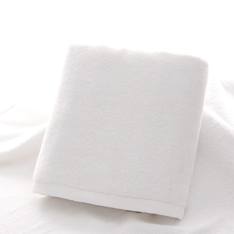 Bath towel made of durable and quick-drying microfiber LoungeYard — product view 5