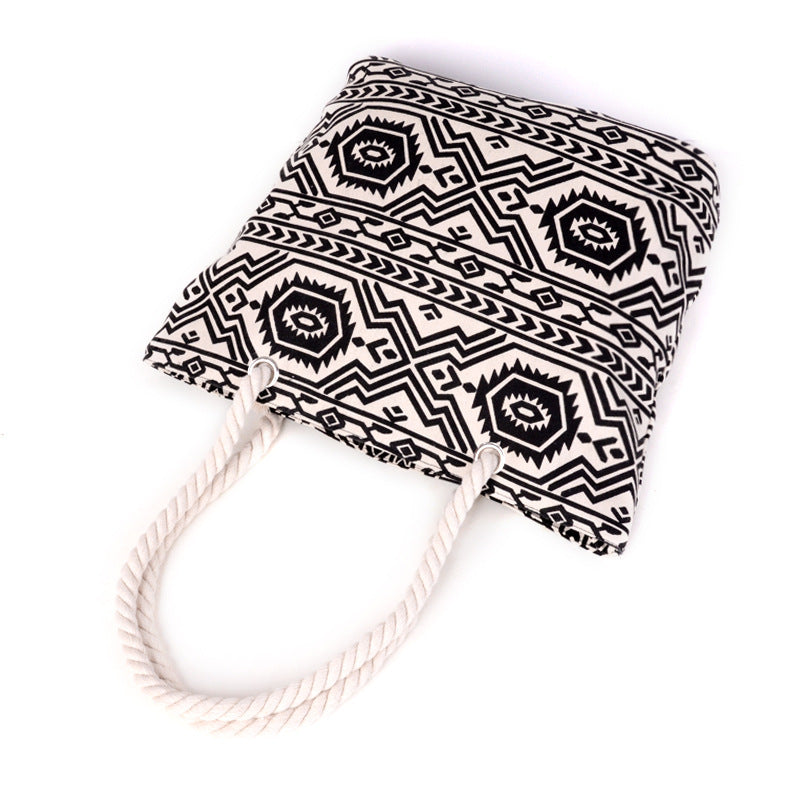 Spacious shopping bag with striking ethnic pattern LoungeYard — product view 3