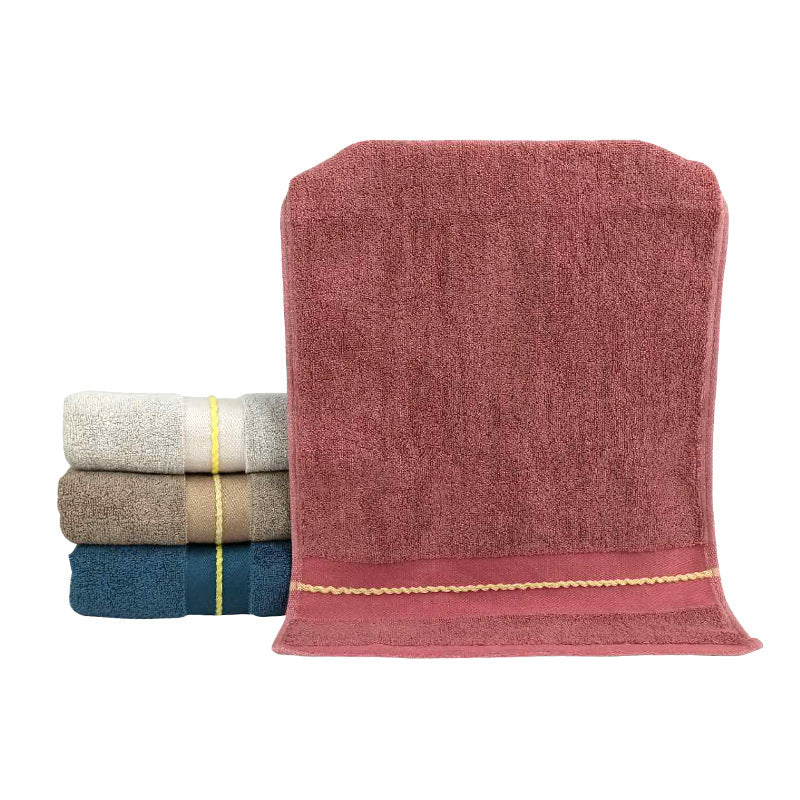 Premium terry bath towel with stylish jacquard pattern LoungeYard — product view 5
