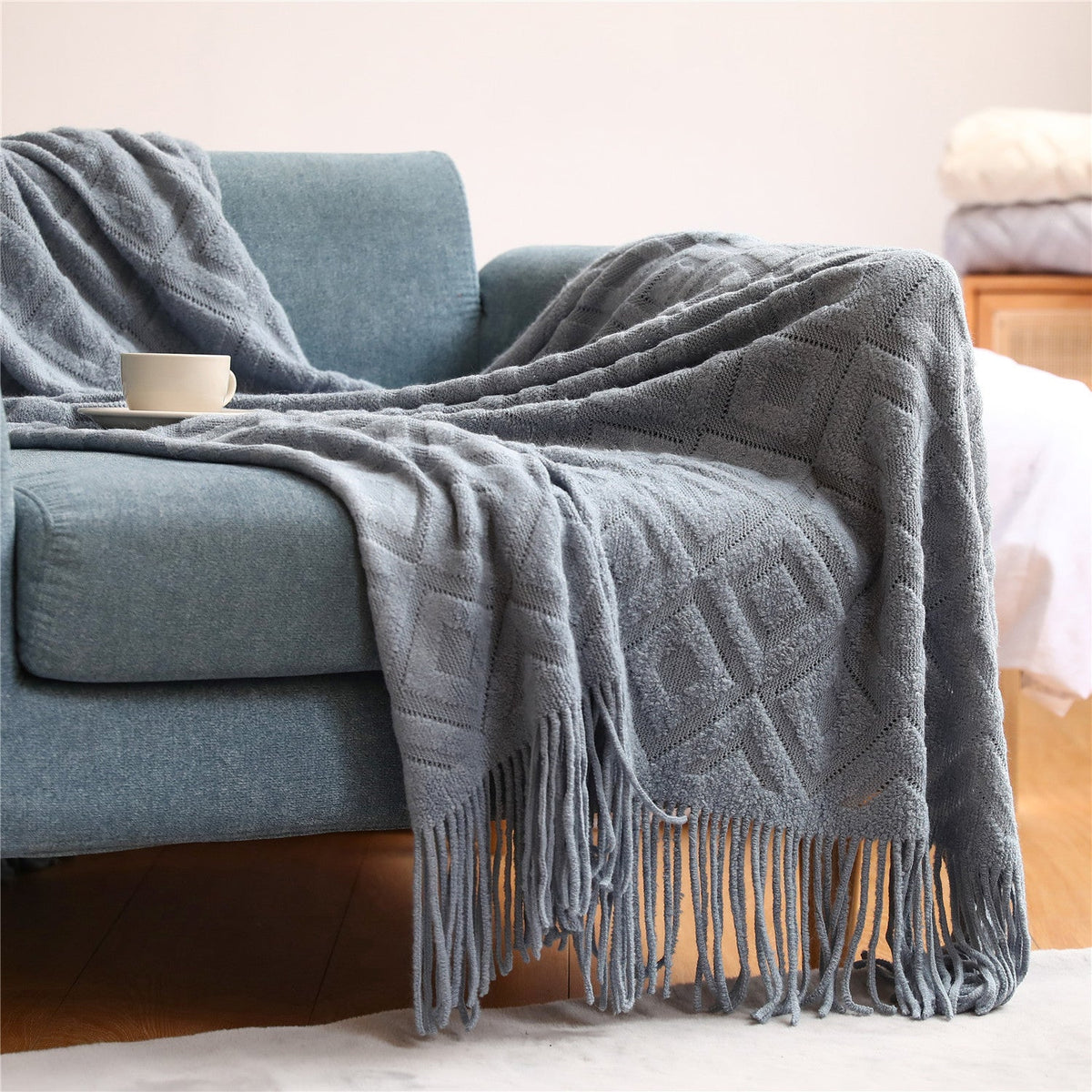 Women's Elegant Knit Blanket with Graphic Pattern LoungeYard — product view 7